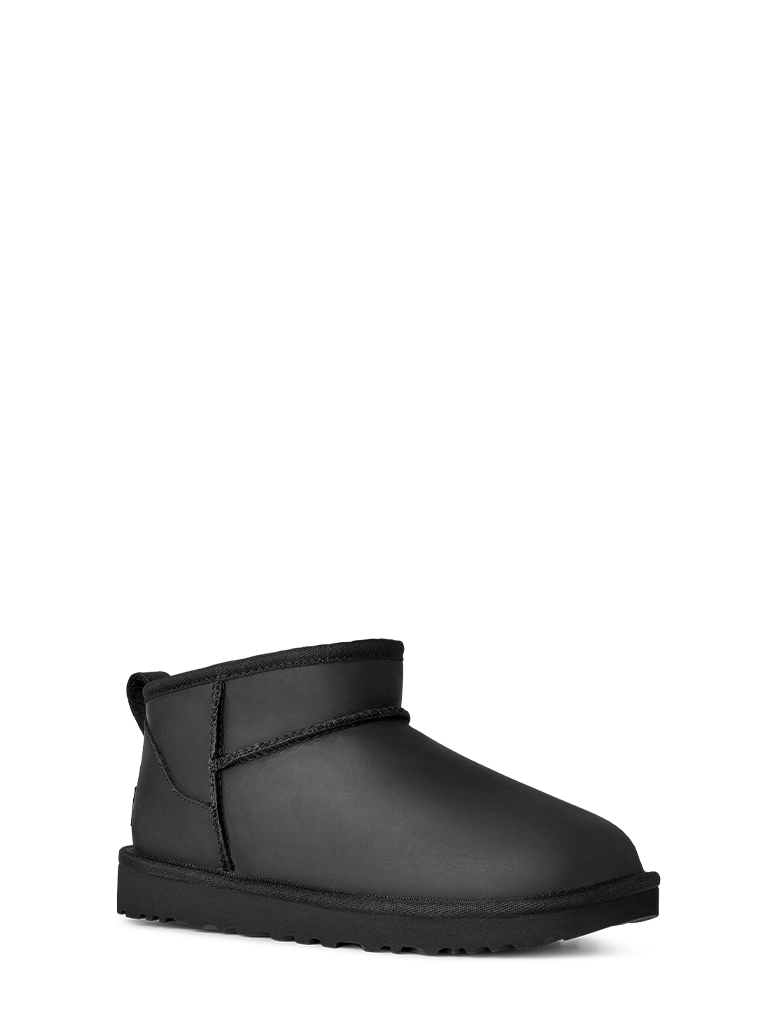1174210-BLK_UGG-1