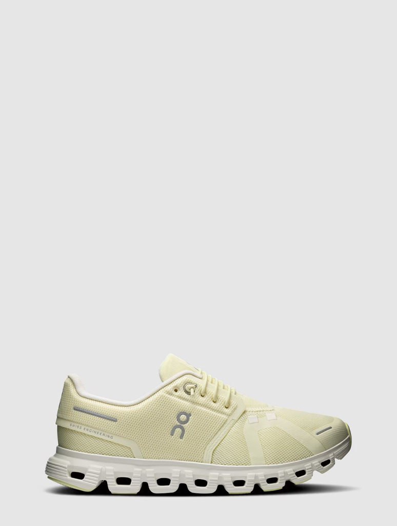 3WF10064654_ONRUNNING-1