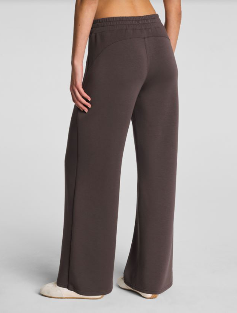 SPANX AirEssentials Wide Leg Pant