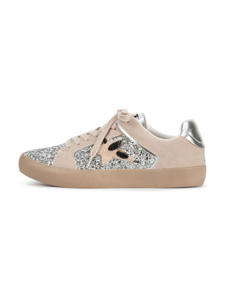 Yellow Box Chapman Lace-Up Sneaker