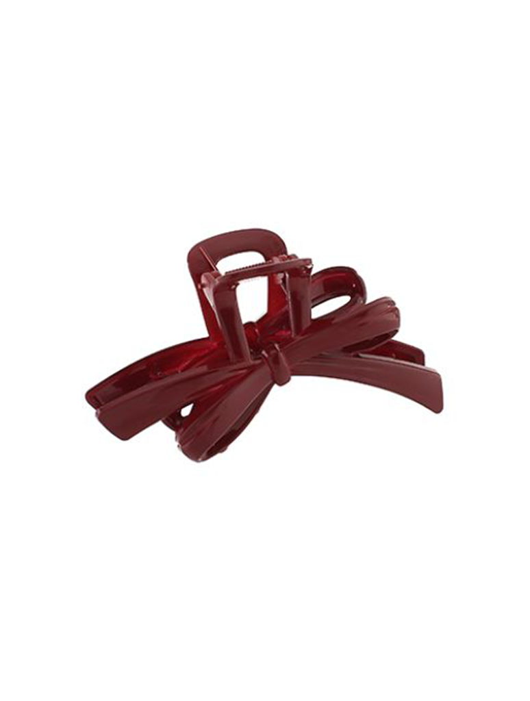 CC39180-001_GOLDENSTELA-1