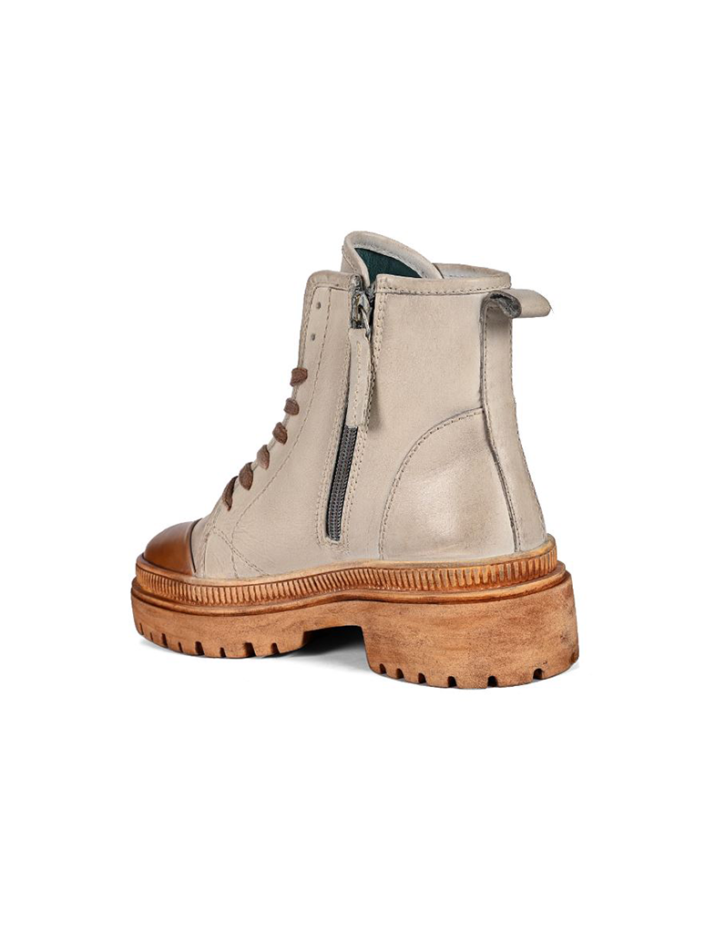 FR85952-ALBNHD_BEDSTU-2