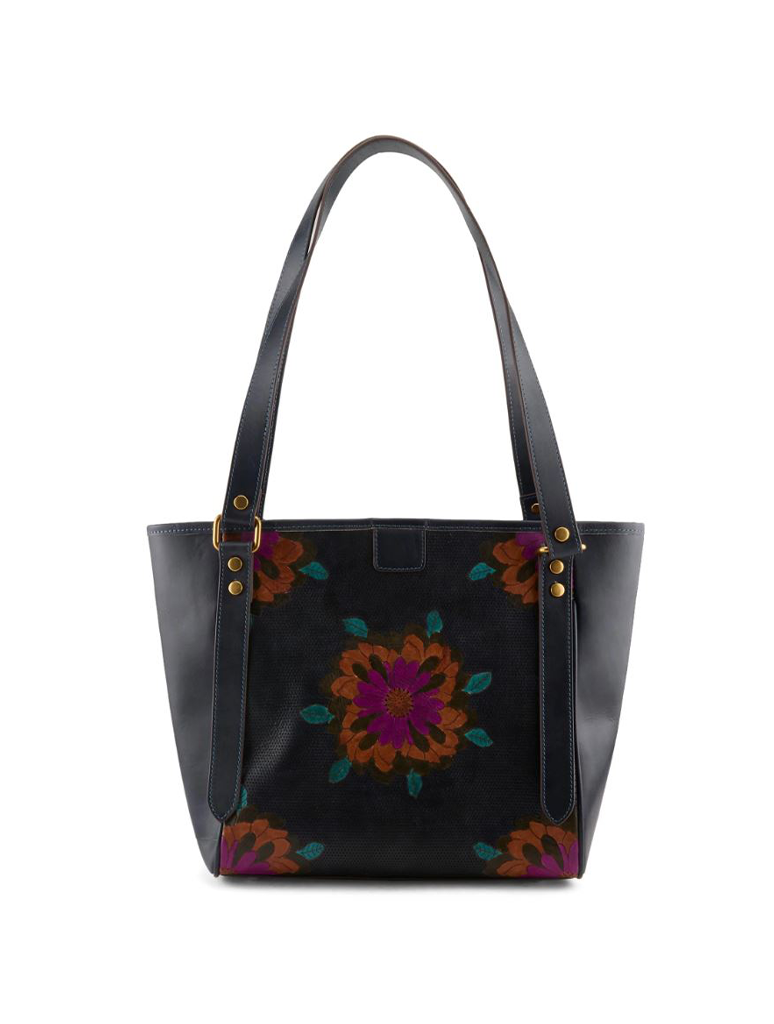 HB-STUFFLUV-NM_LARTISTE-1