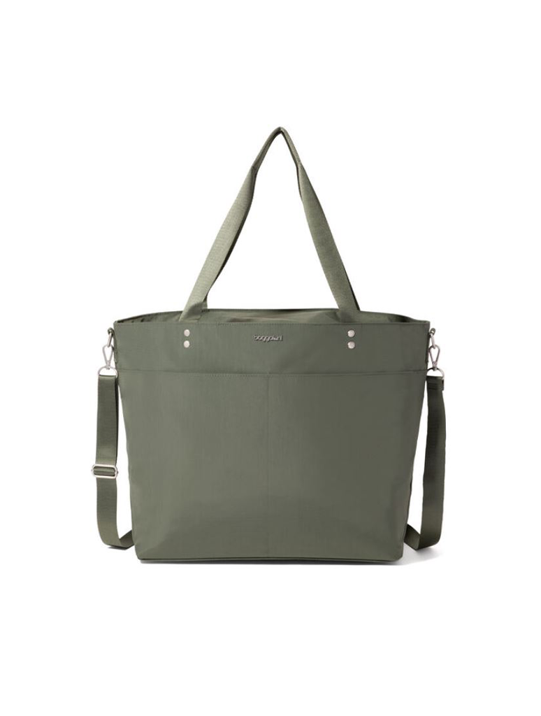 LCA694B1115_BAGGALLINI-1