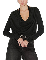 OB2465267-0010_FREEPEOPLE-1