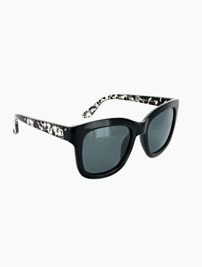 Baby Doe Sunglasses in Shiny Black