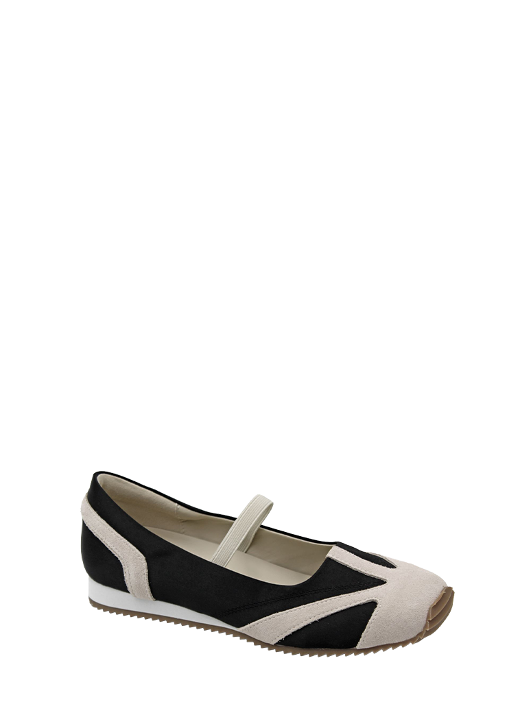 QL00734-BAE_MIASHOES-1