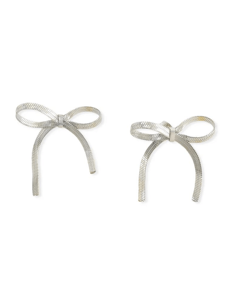 Bow Earrings in Silver