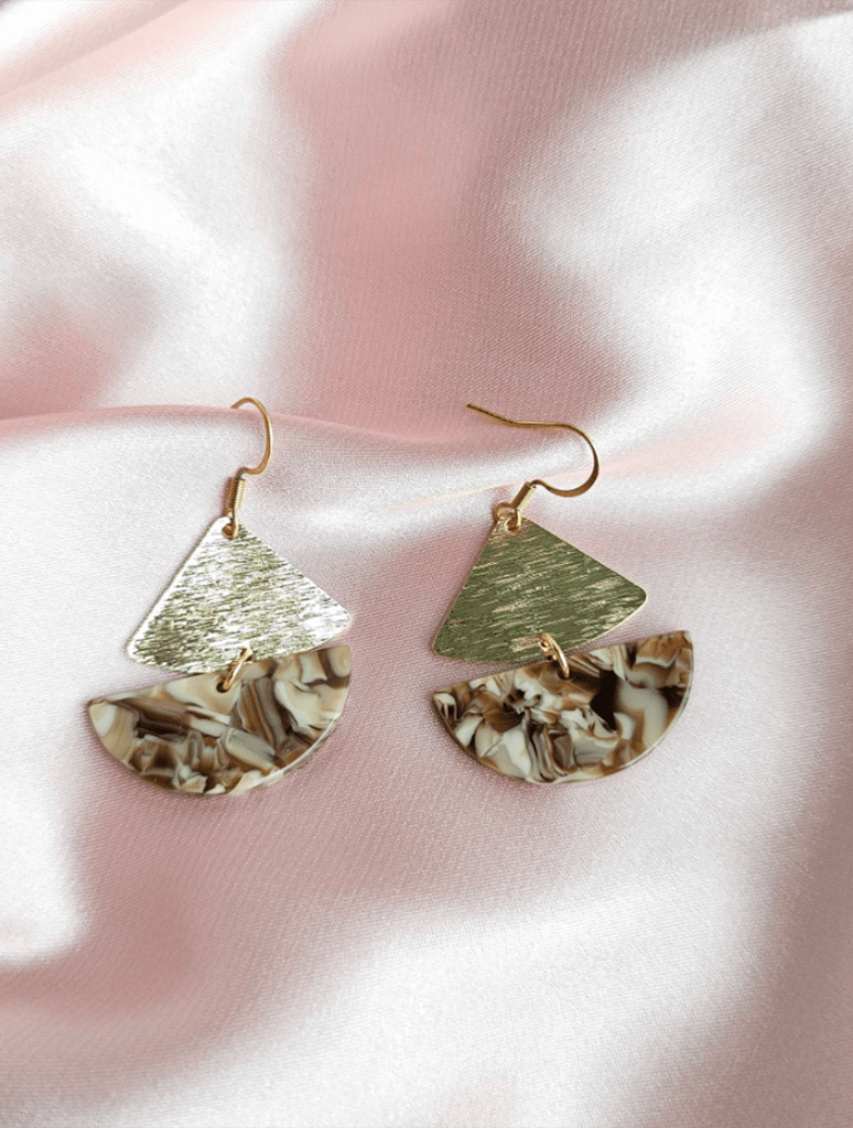 SPIFFY_SPLENDID_AVA-HICKORY_EARRINGS