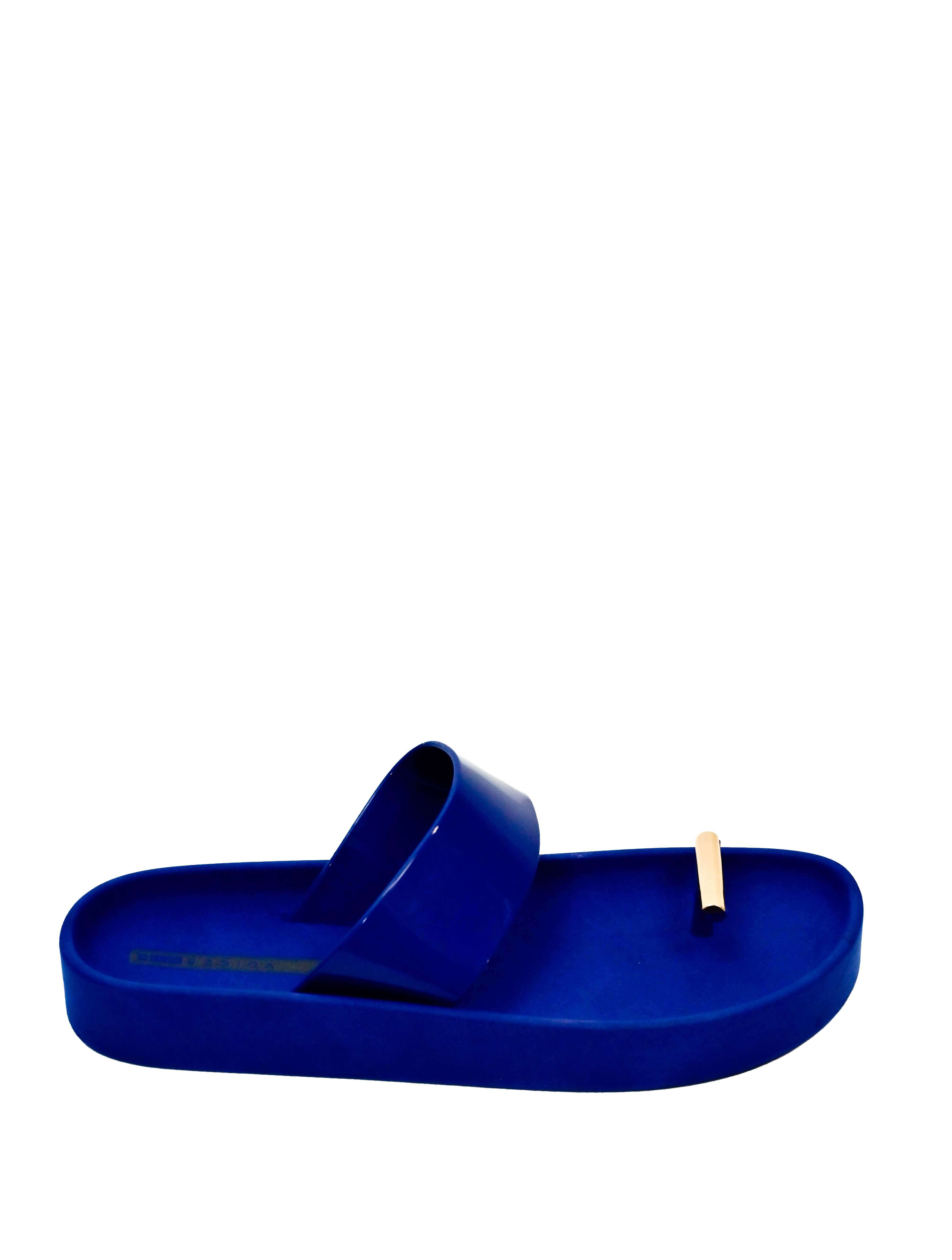 Voices Culture Smooth Minimal Sandal