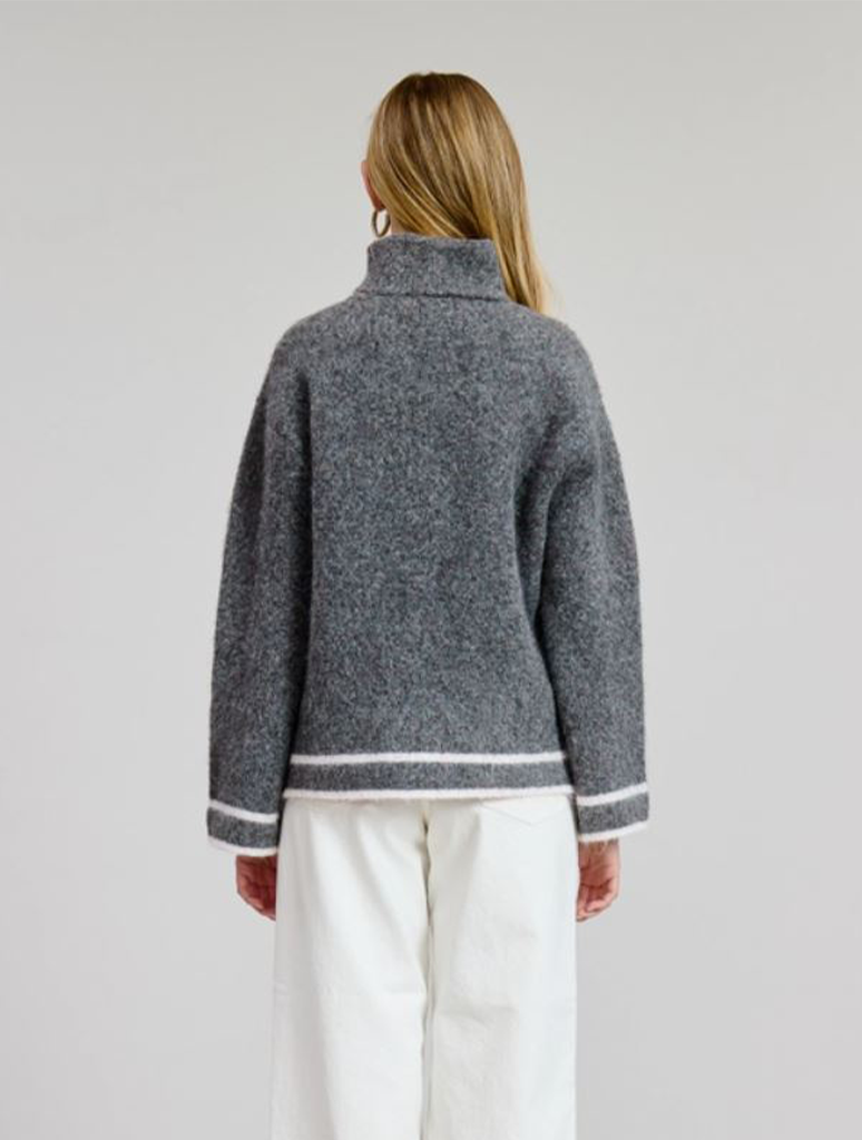 WT3453ZF_FLATWHITE-3