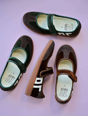 Back 70 Aya Sneakerina