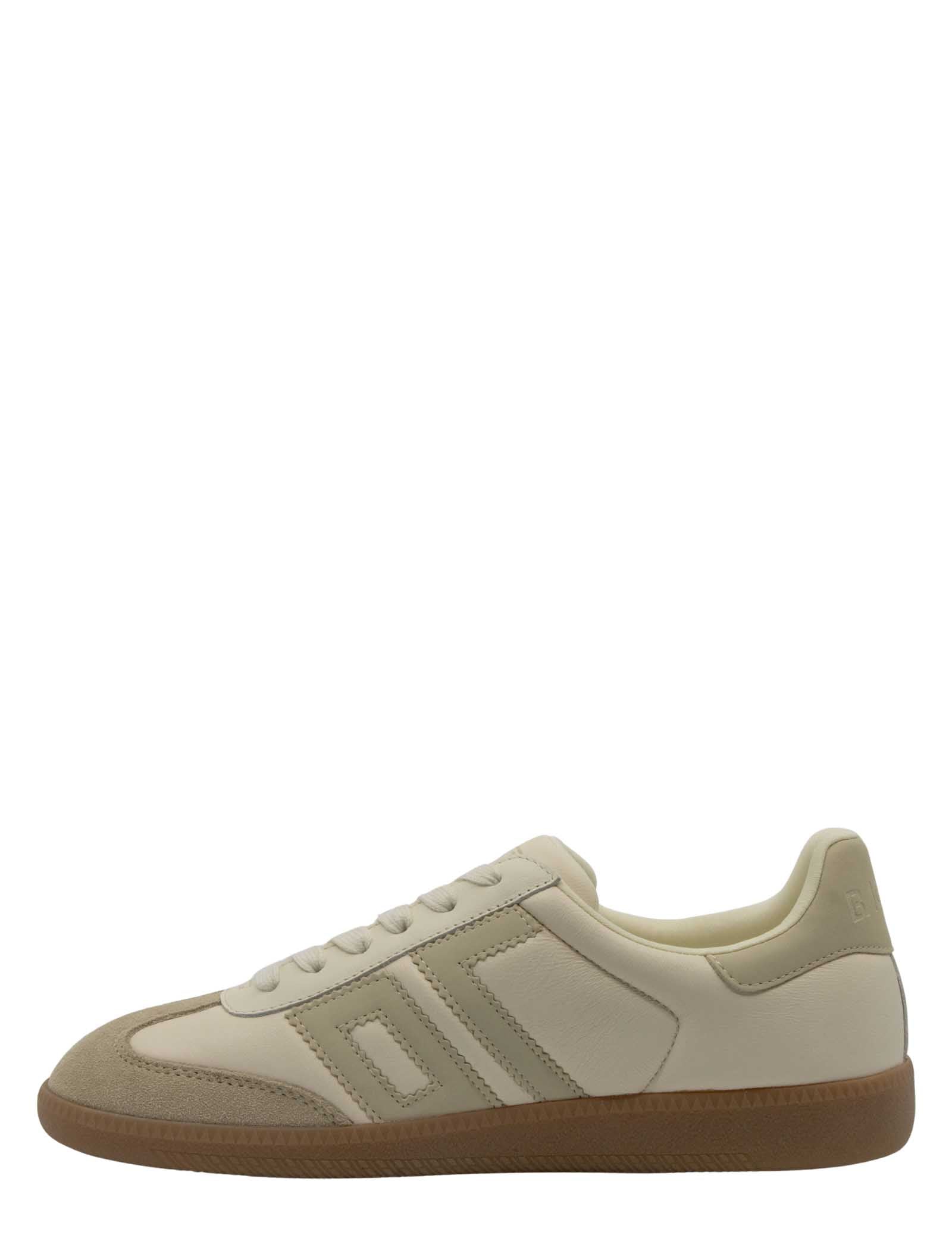 Back 70 Cloud D26 Sneakers