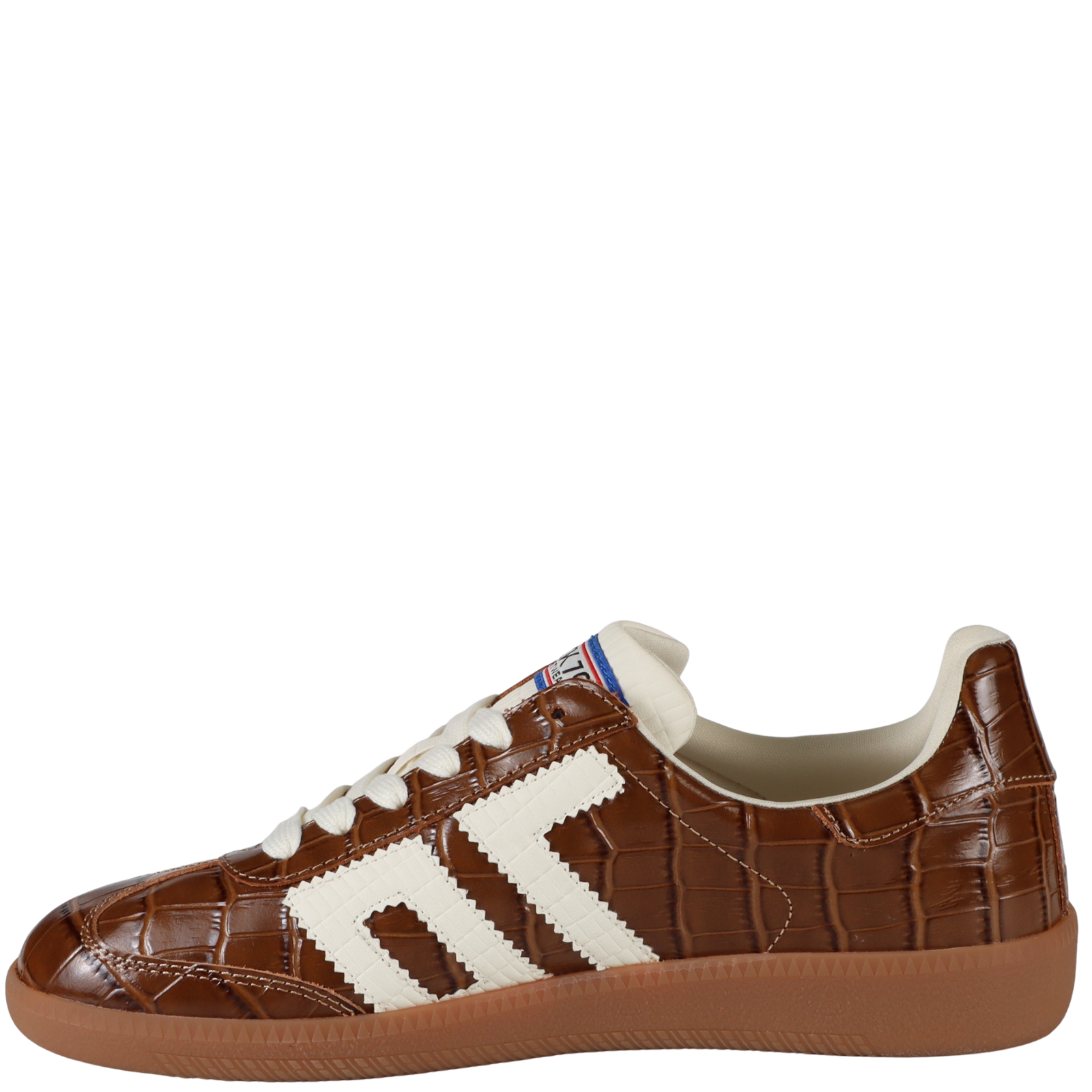 CLOUD K in BROWN MILK, left view