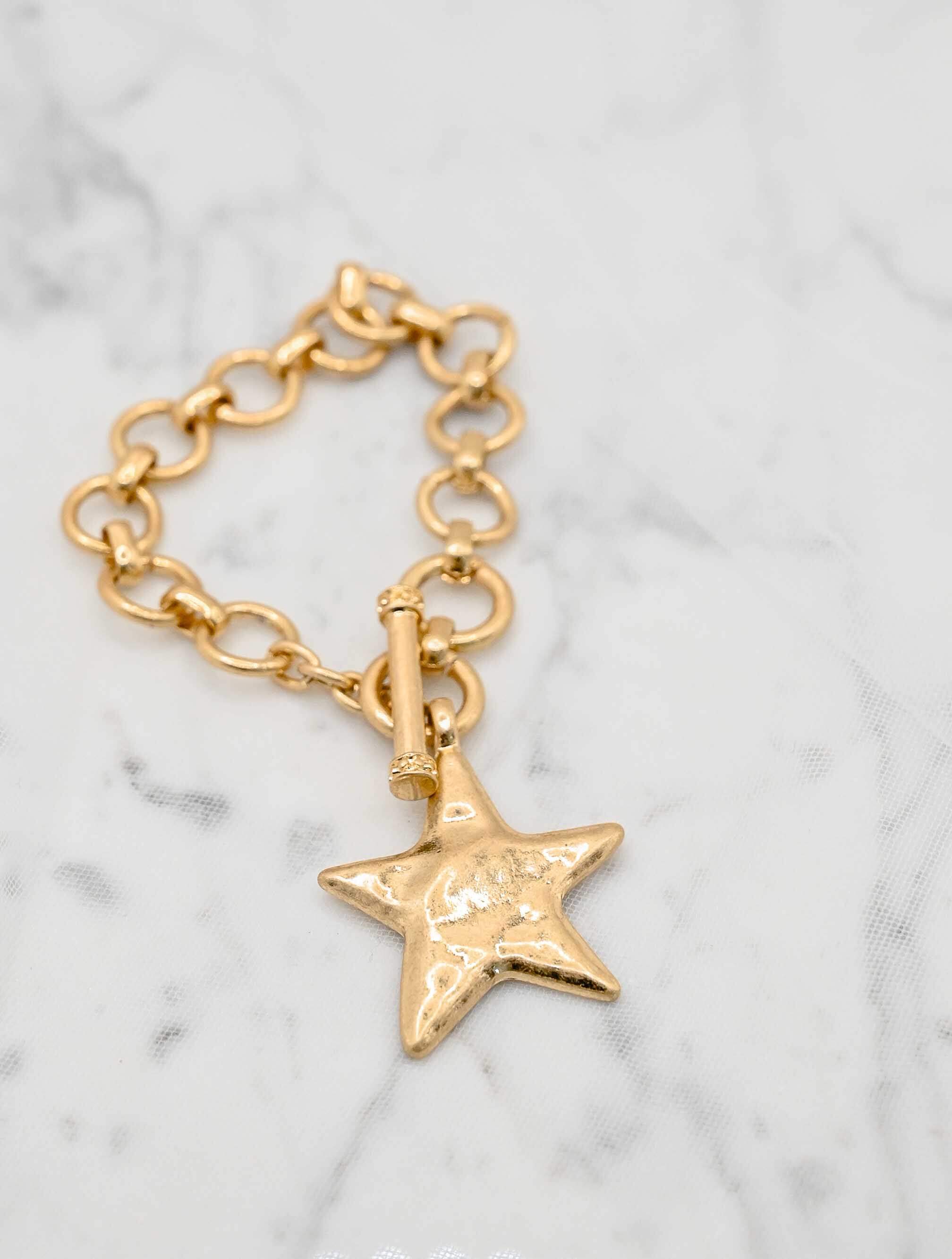 Bold Star Charm Toggle Bracelet