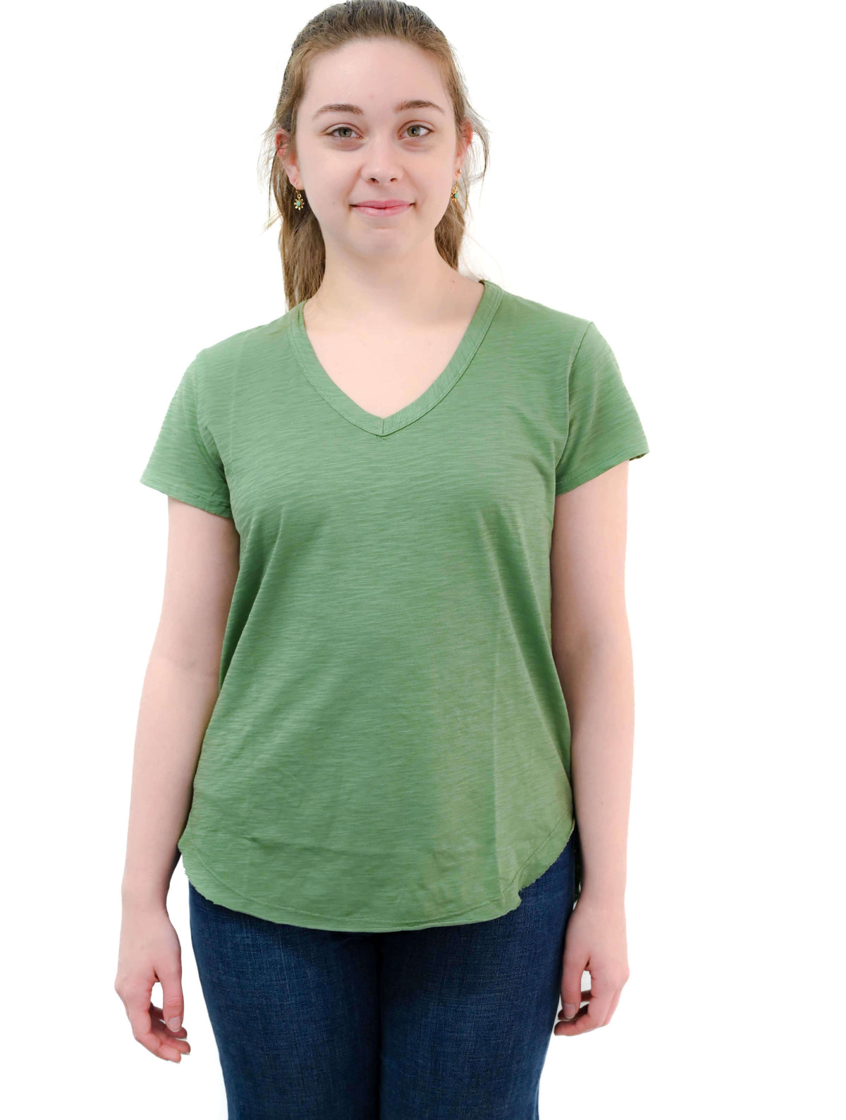 V-Neck Tee W/ Curve Hem Tee in Mint Moss