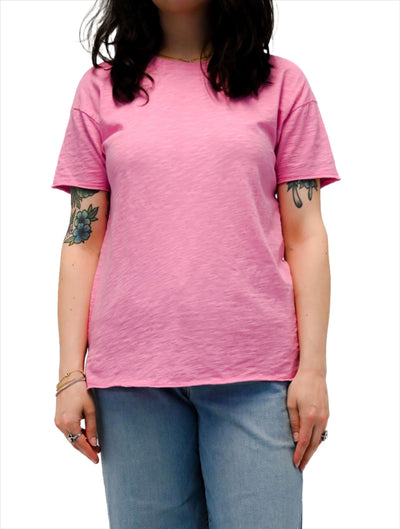 Short Sleeve Swing Hem Crewneck Tee in Agave Pink