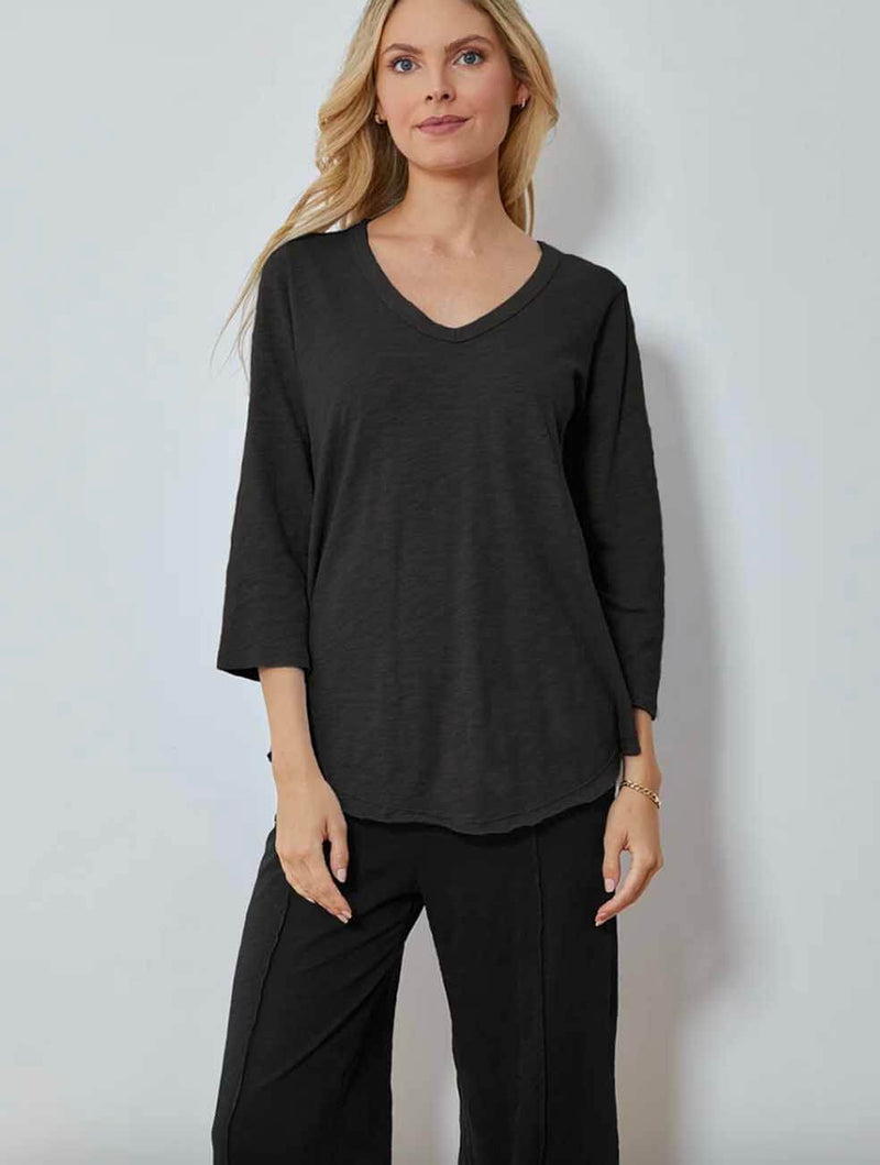 3/4 Sleeve V-Neck Tee W/ Curve Hem in Black