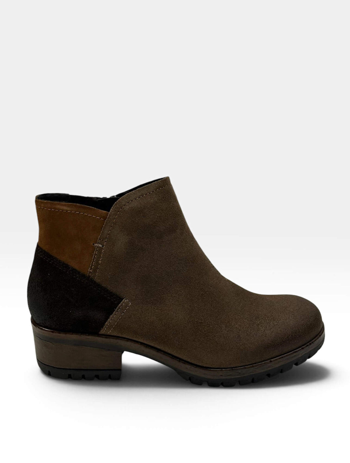 Salvia Case Short Boot