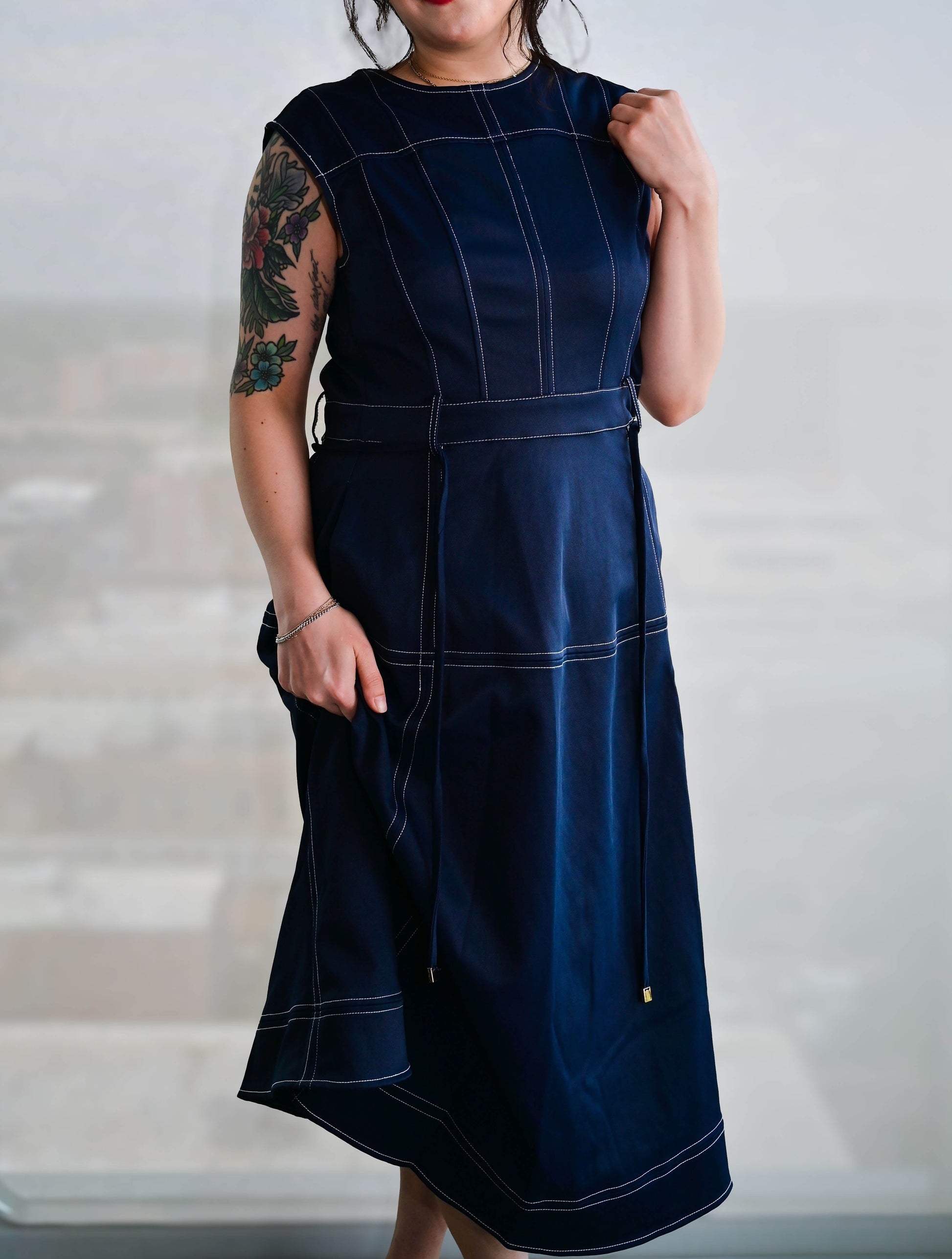 Top Stitch Sleeveless Long Dress