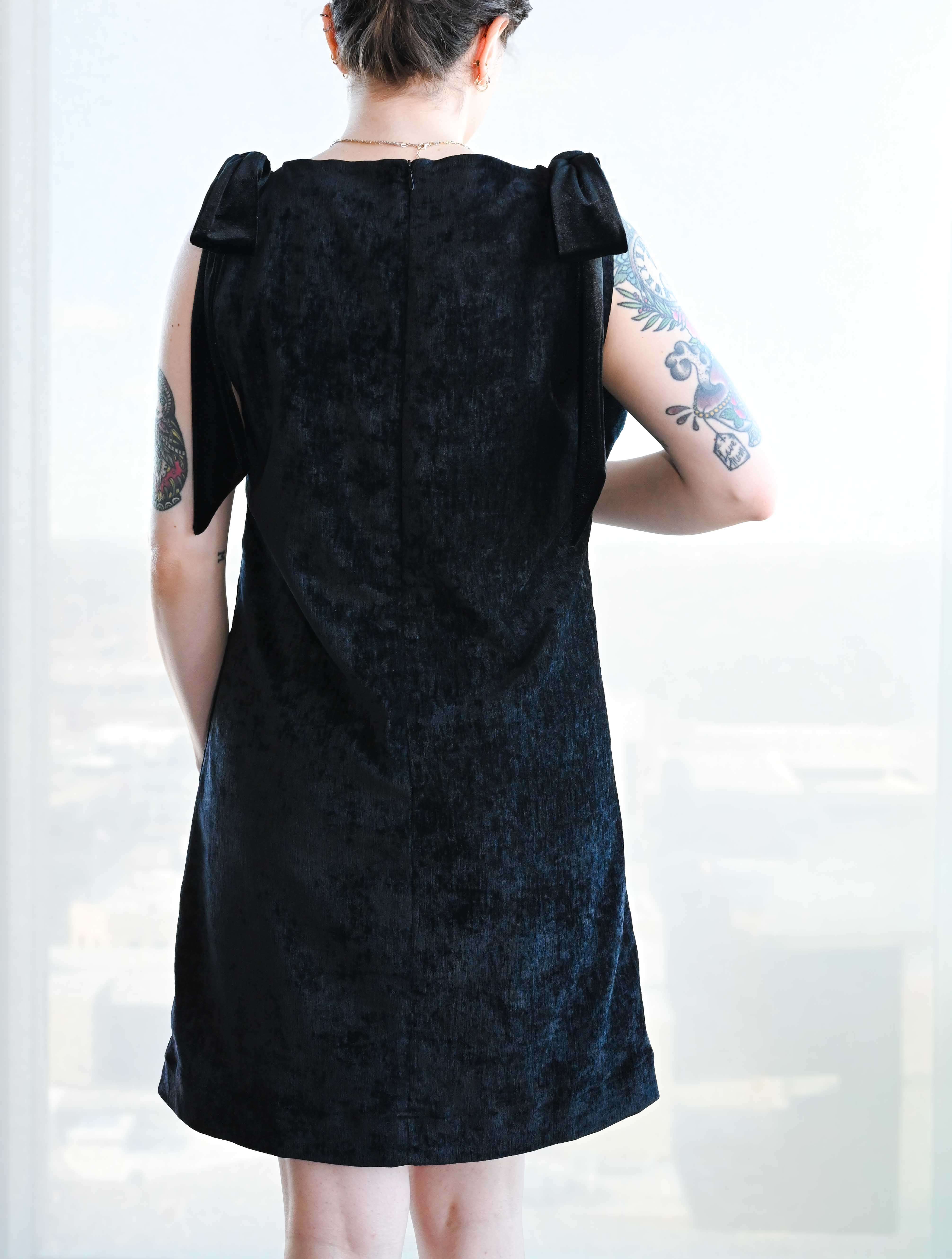 Velvet Sleeveless Dress With Bow Detail