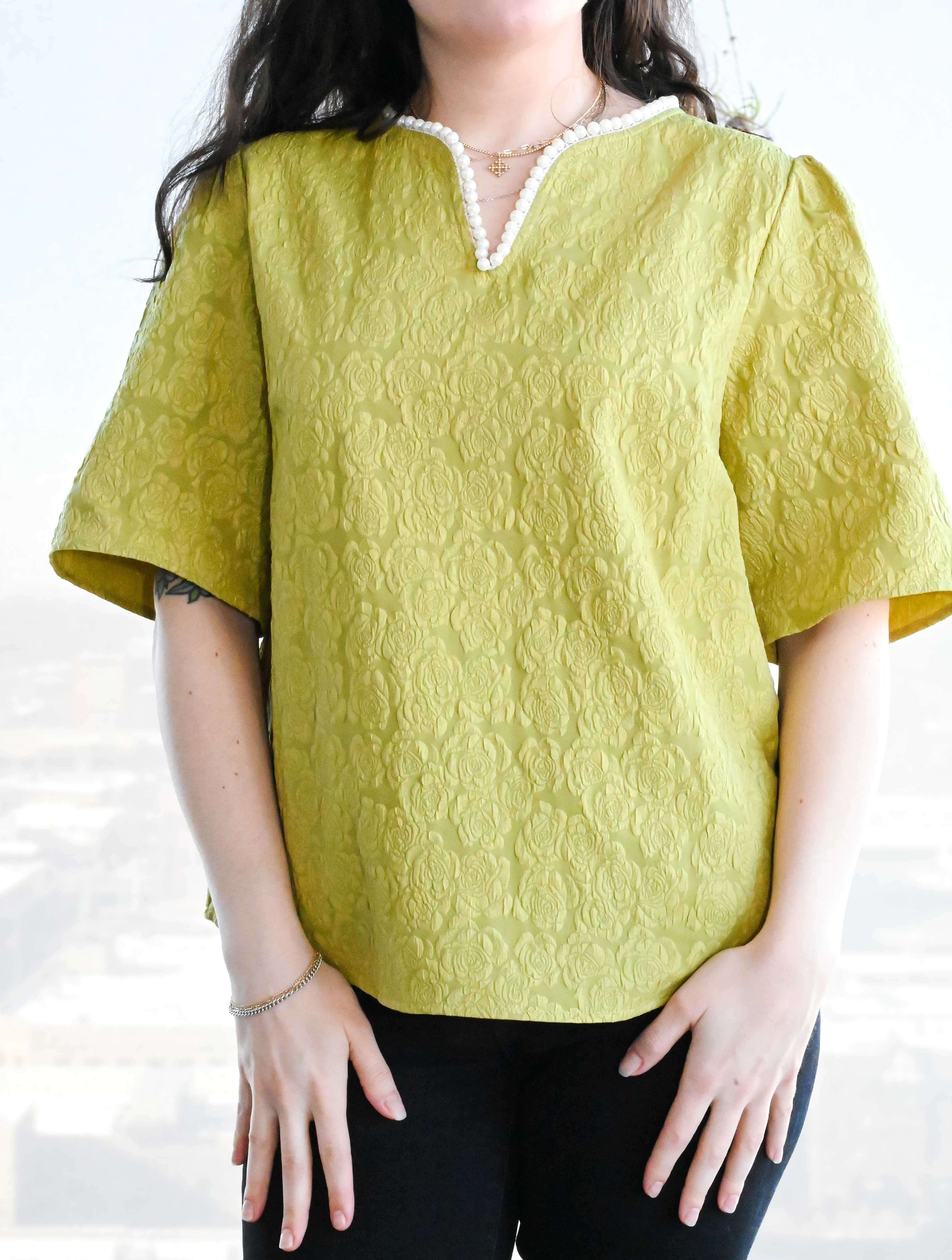 Pearl Collared V-Neck Floral Textured Top