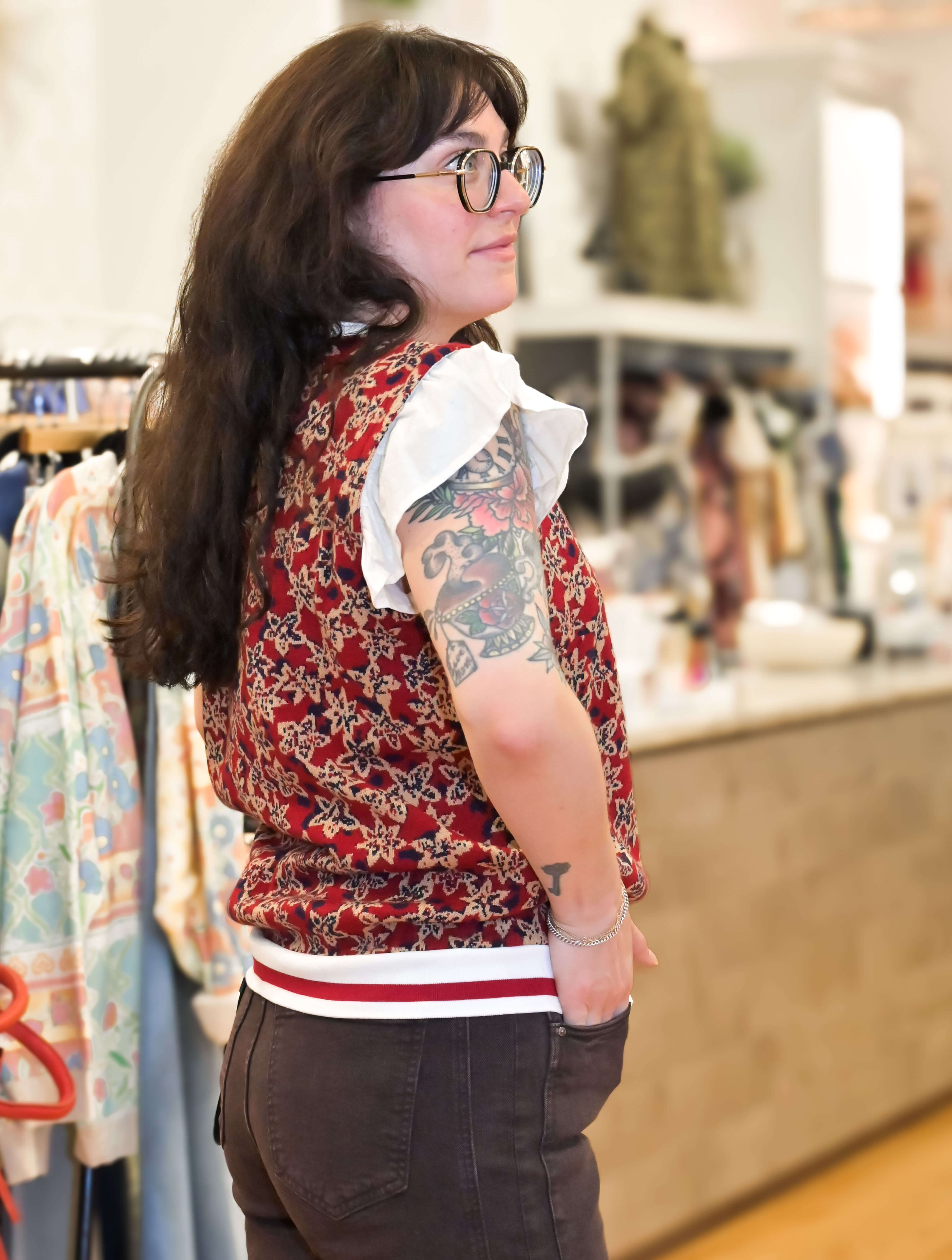 Contrast Ruffle Sleeve Floral Printed Knit Top