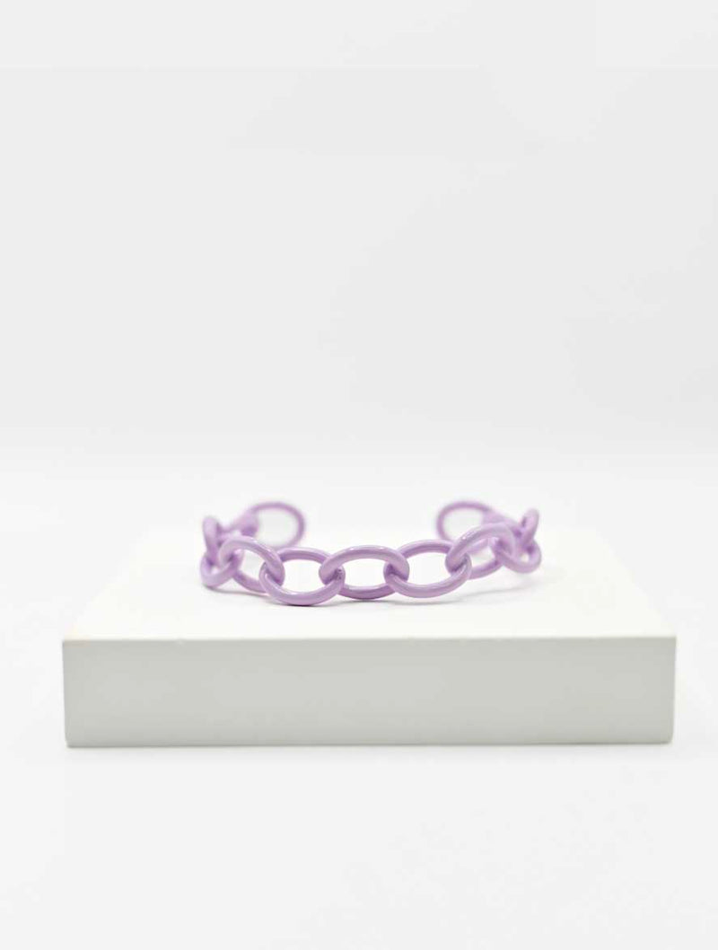 6709670477899-JAYNE-Enamel-Oval-Chain-Cuff-in-Lavender